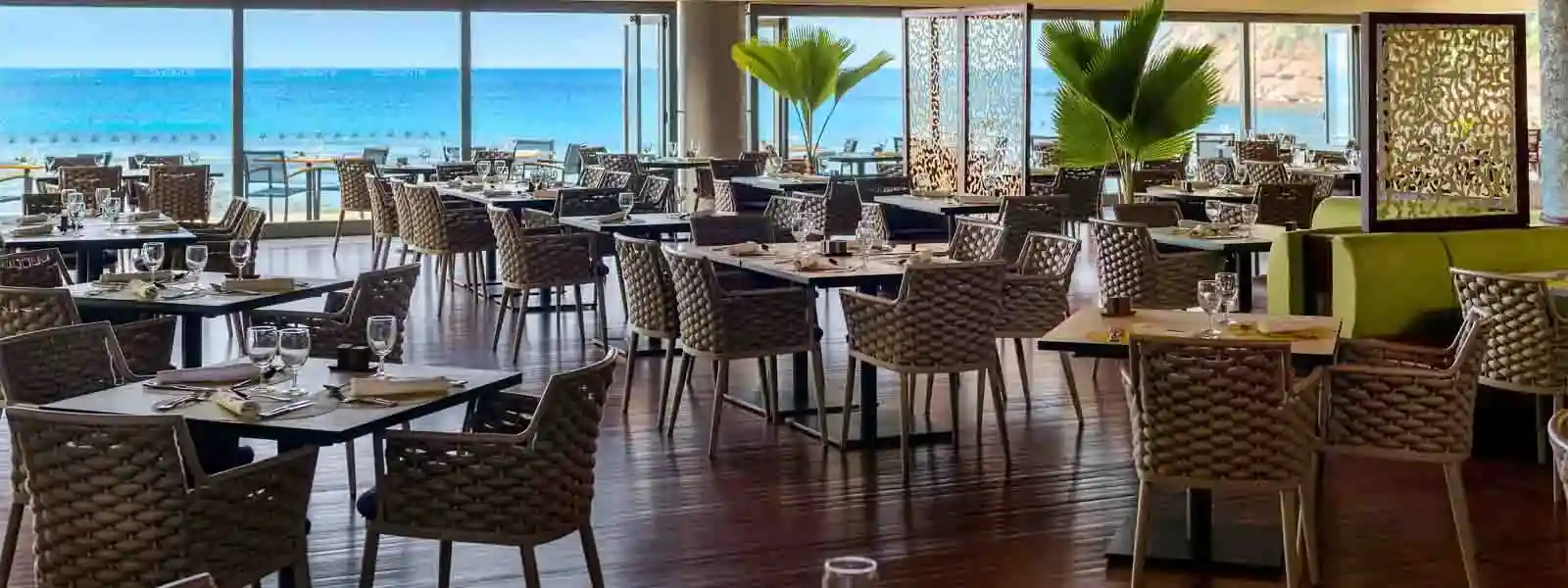 AVANI Seychelles Barbarons Resort & Spa-1